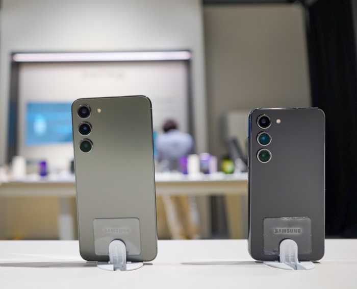 Kemampuan Pro-grade 50MP di Galaxy S23 & S23+ 5G yang Beda dari yang Lain Kemampuan Pro-grade 50MP di Galaxy S23 & S23+ 5G yang Beda dari yang Lain