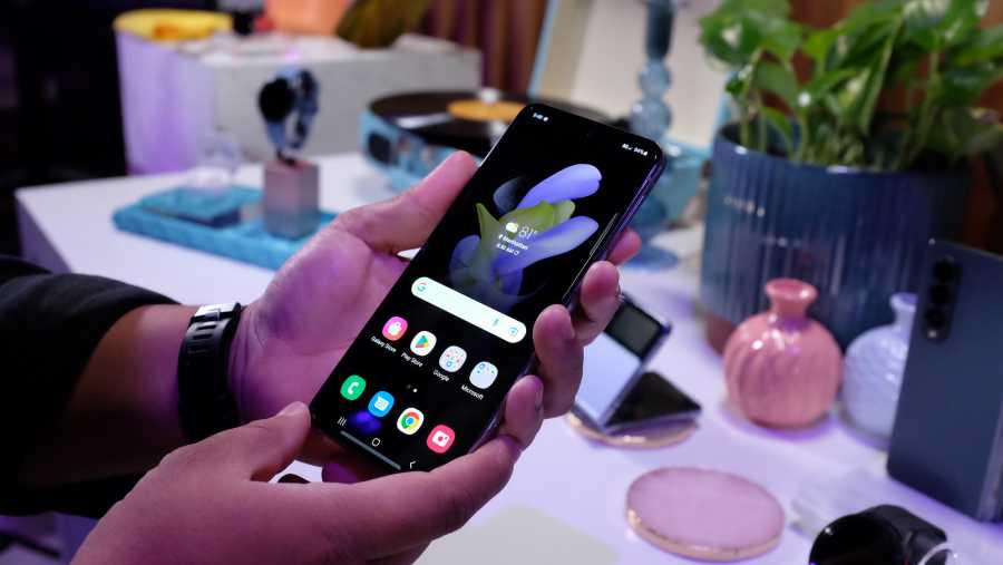 Harga Samsung Galaxy Z Flip4 di Indonesia Lebih Murah dari Z Flip3