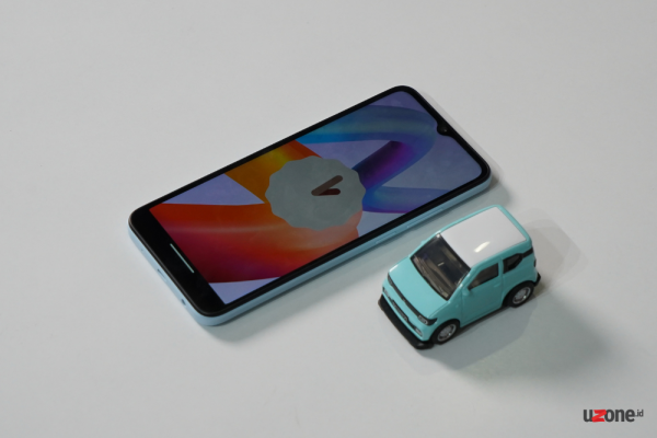 Hands-on Redmi A2: Desain Mirip Mi 11, Speknya Upgrade Makin Kenceng Hands-on Redmi A2: Desain Mirip Mi 11, Speknya Upgrade Makin Kenceng