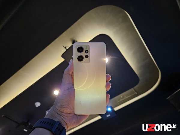 Hands-on Redmi Note 12 Sunrise Gold: Lebih Mewah, Memorinya Lebih Lega Hands-on Redmi Note 12 Sunrise Gold: Lebih Mewah, Memorinya Lebih Lega