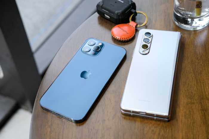 Cara Kirim File dari Android ke iPhone Tanpa Instal Aplikasi Cara Kirim File dari Android ke iPhone Tanpa Instal Aplikasi