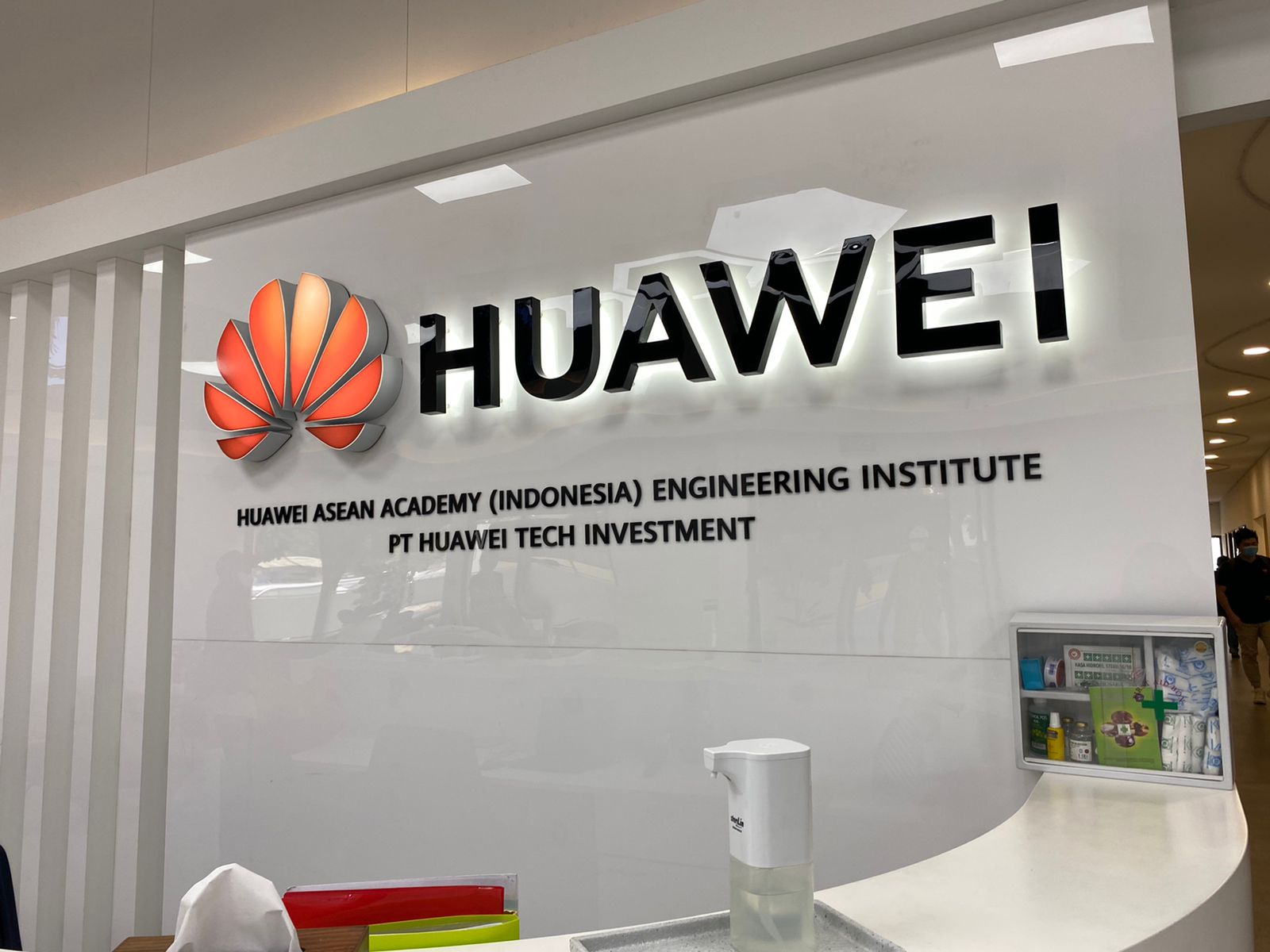 huawei asean academy