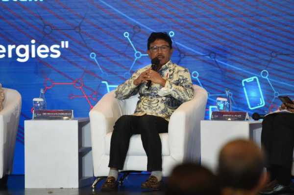 Jadi Tersangka Korupsi BTS 4G, Menkominfo Johnny Cuma Punya Alphard? Jadi Tersangka Korupsi BTS 4G, Menkominfo Johnny Cuma Punya Alphard?