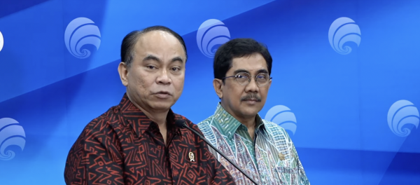 Menkominfo Siap Umumkan Dirut Baru BAKTI Pekan Ini Menkominfo Siap Umumkan Dirut Baru BAKTI Pekan Ini