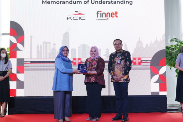 Finnet Telkom Siap Dukung Pembayaran Tiket Kereta Cepat Jakarta-Bandung Finnet Telkom Siap Dukung Pembayaran Tiket Kereta Cepat Jakarta-Bandung
