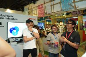 Telkomsel Pamer AR, VR, Robot dan Cloud Gaming ke Delegasi KTT G20