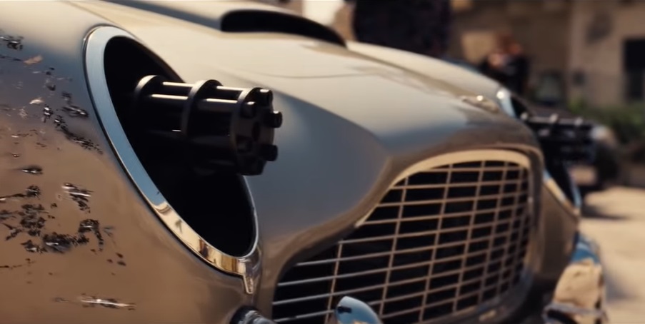 Aston Martin Jadi Mobil Tempur di Film James Bond: 'No Time To Die' Aston Martin Jadi Mobil Tempur di Film James Bond: 'No Time To Die'