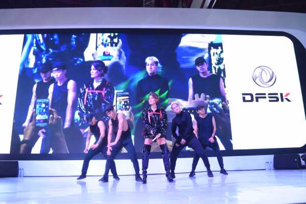 IIMS 2019: Agnez Mo Komen Soal SUV Murah DFSK Glory 560 IIMS 2019: Agnez Mo Komen Soal SUV Murah DFSK Glory 560