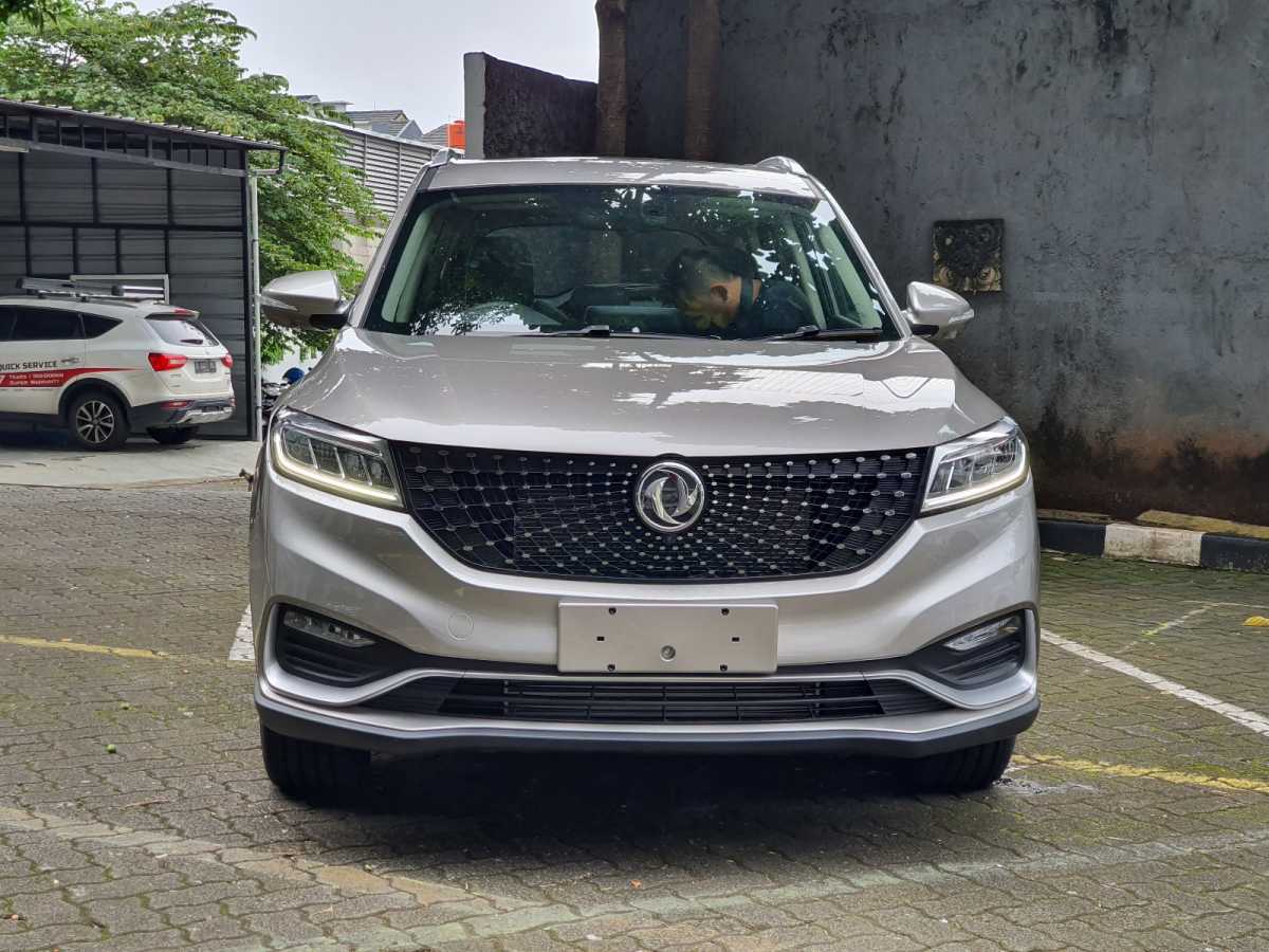 FOTO: Lebih Dekat dengan DFSK Glory i-Auto FOTO: Lebih Dekat dengan DFSK Glory i-Auto