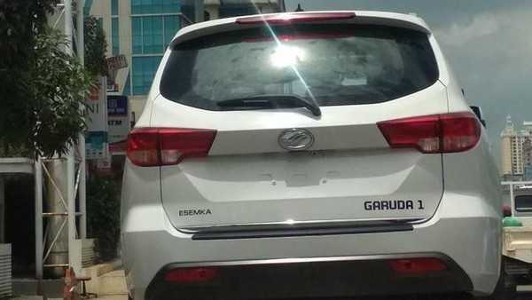 Nasib Esemka: Bersaing dengan Gempuran Mobil China dan Kemapanan LCGC Nasib Esemka: Bersaing dengan Gempuran Mobil China dan Kemapanan LCGC