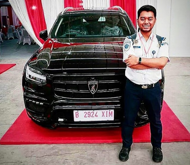 Esemka Bikin Mobil Anti Peluru, Calon Mobil Jokowi? Esemka Bikin Mobil Anti Peluru, Calon Mobil Jokowi?