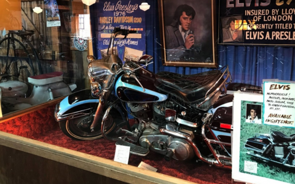 Harley Davidson Selundupan Mirip Kepunyaan Elvis Presley Harley Davidson Selundupan Mirip Kepunyaan Elvis Presley