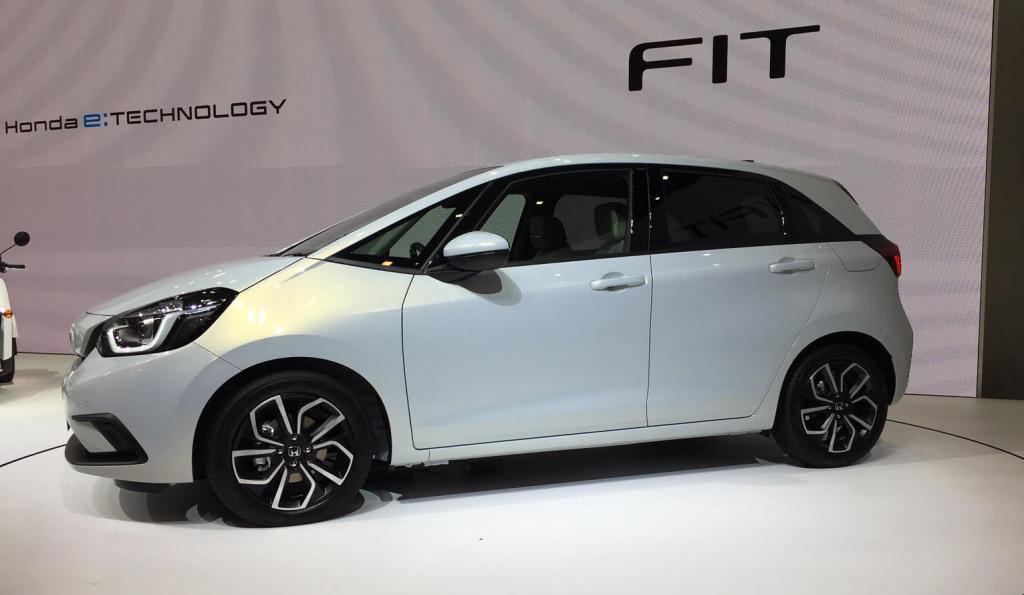 FOTO: Melihat Keculunan dan Kecanggihan Honda Jazz Terbaru FOTO: Melihat Keculunan dan Kecanggihan Honda Jazz Terbaru