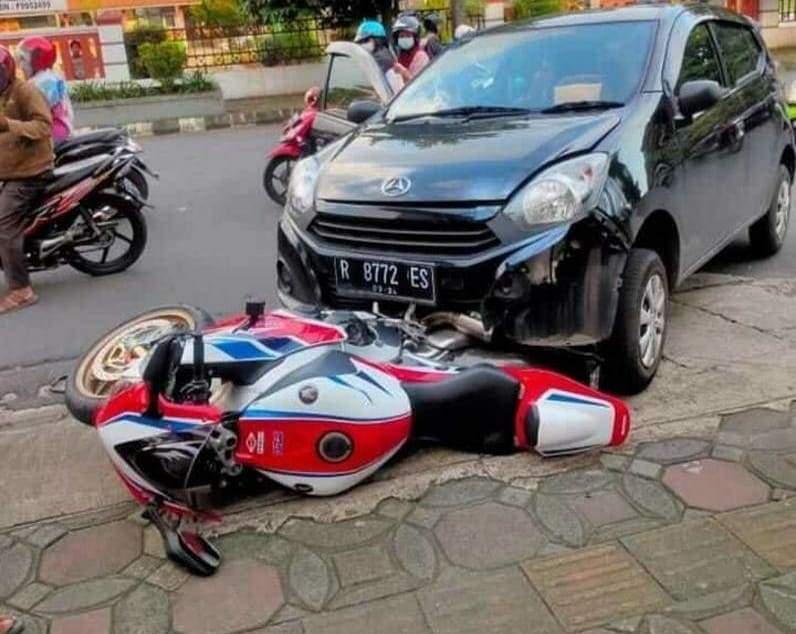 Ayla Tabrak CBR1000RR SP, Gantinya Rumah plus Mobil Ayla Tabrak CBR1000RR SP, Gantinya Rumah plus Mobil