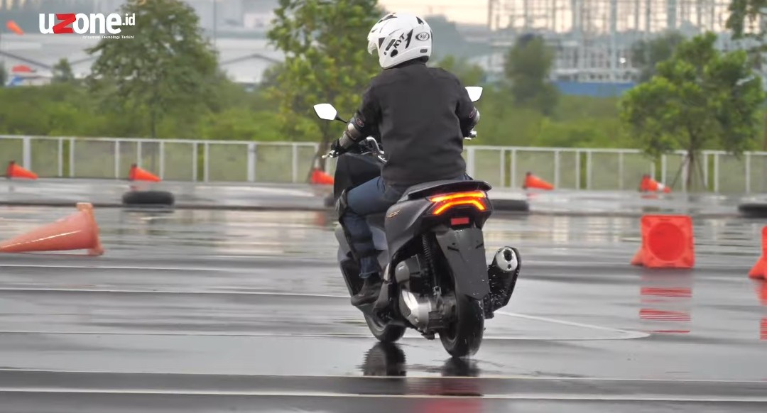 Menyoal Gredek yang Masih Terasa di PCX 160, Ini Psikologis Atau Teknis? Menyoal Gredek yang Masih Terasa di PCX 160, Ini Psikologis Atau Teknis?