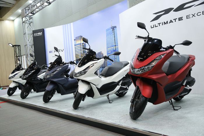 Akhirnya Honda PCX 160 Resmi Diluncurkan! Akhirnya Honda PCX 160 Resmi Diluncurkan!