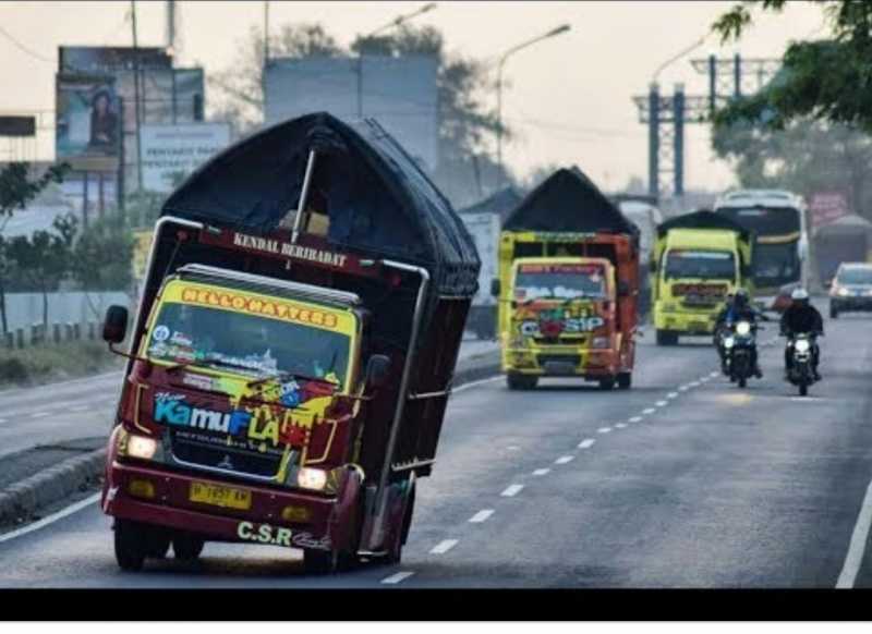 Gambar Mobil Kapten Oleng Gambar Mobil Dan Motor Keren