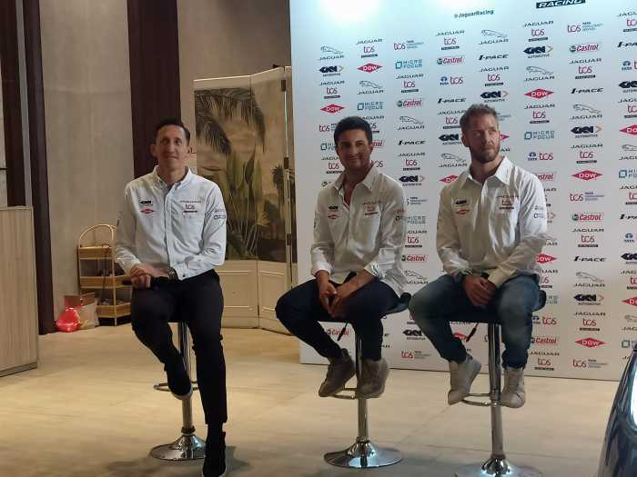 Mobil Listrik Jaguar Siap Berlaga di Ajang Balap Formula E Jakarta Mobil Listrik Jaguar Siap Berlaga di Ajang Balap Formula E Jakarta