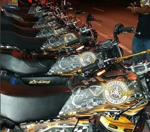  Komunitas  Motor  RX  King  Ini Kompak Seragam