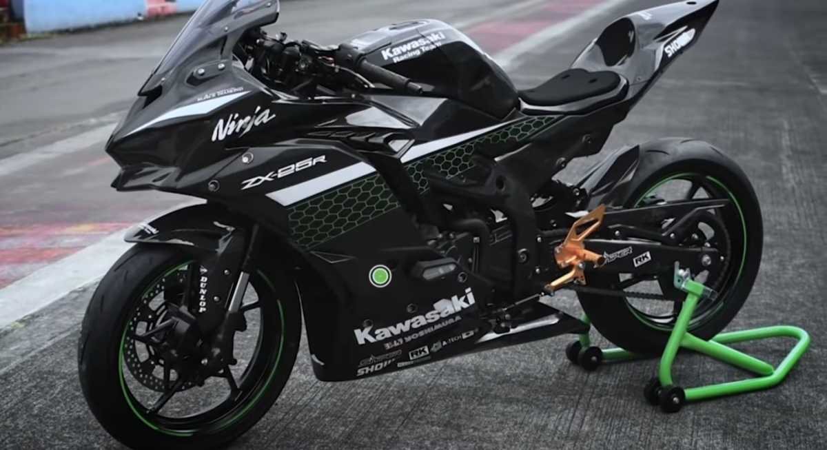 Ninja 250 4 Silinder Resmi Kawasaki Ngebut di Sirkuit Sentul, Sekencang Apa? Ninja 250 4 Silinder Resmi Kawasaki Ngebut di Sirkuit Sentul, Sekencang Apa?