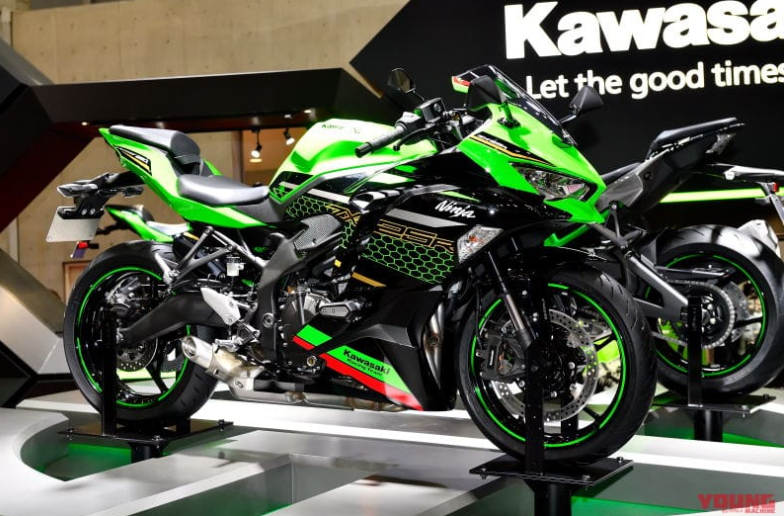 Kawasaki ZX-25R Mesin 4 Silinder Bisa Rilis April 2020, Yamaha Panik Gak Ya? Kawasaki ZX-25R Mesin 4 Silinder Bisa Rilis April 2020, Yamaha Panik Gak Ya?