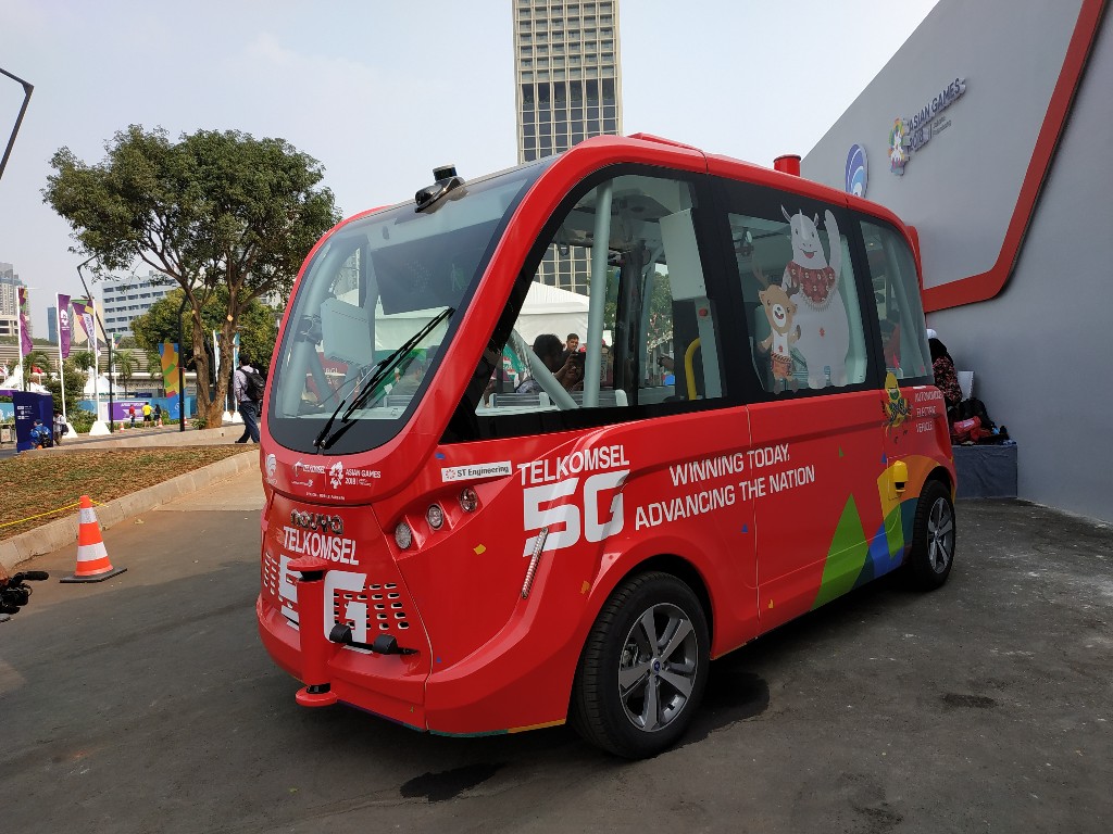 Review: Menjajal Langsung Mobil Tanpa Supir Telkomsel, Ngeri-ngeri Sedap! Review: Menjajal Langsung Mobil Tanpa Supir Telkomsel, Ngeri-ngeri Sedap!