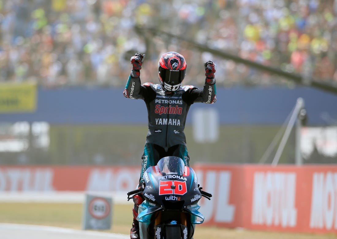 Hasil MotoGP Seri-2: Tim Satelit Yamaha Dominan, Rossi Naik Podium Hasil MotoGP Seri-2: Tim Satelit Yamaha Dominan, Rossi Naik Podium