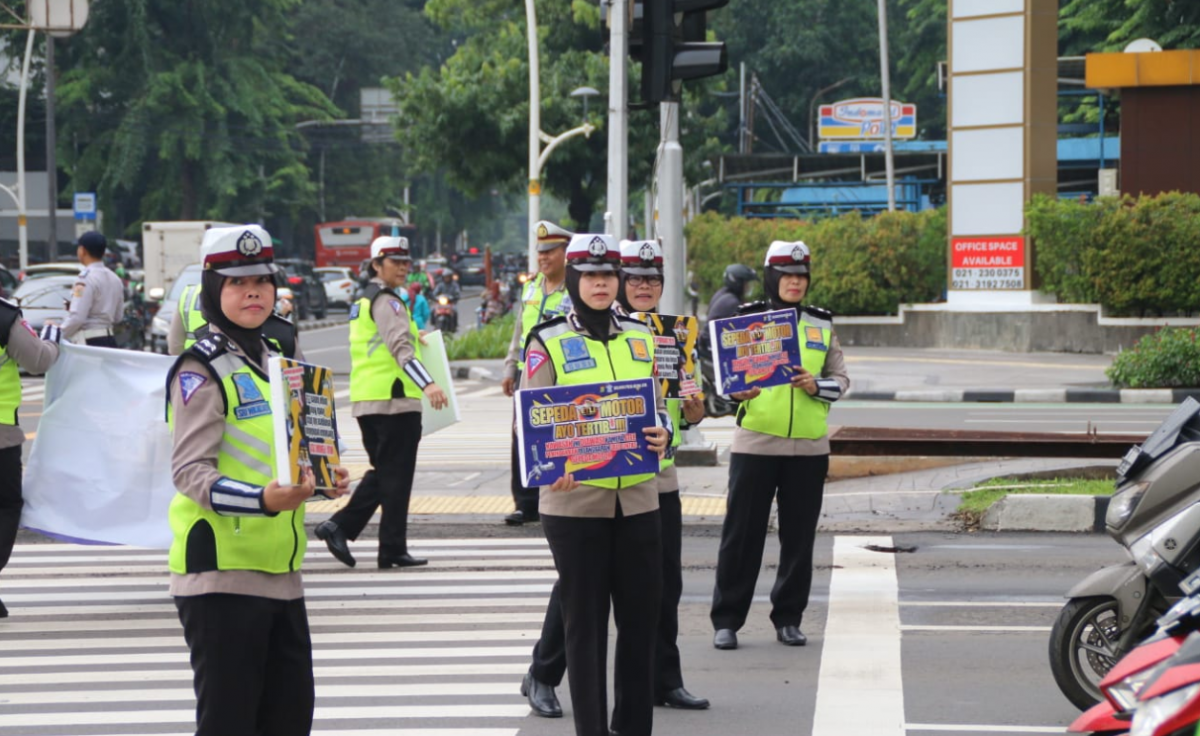 Selamapsbb Transjakarta Lakukan Perubahan Pola