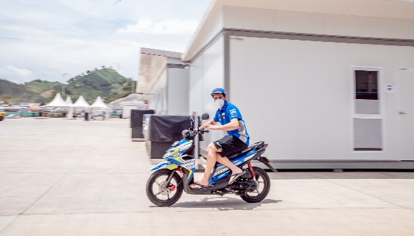 Joan Mir dan Alex Rins Tunggangi Suzuki NEX II dan NEX Crossover Joan Mir dan Alex Rins Tunggangi Suzuki NEX II dan NEX Crossover