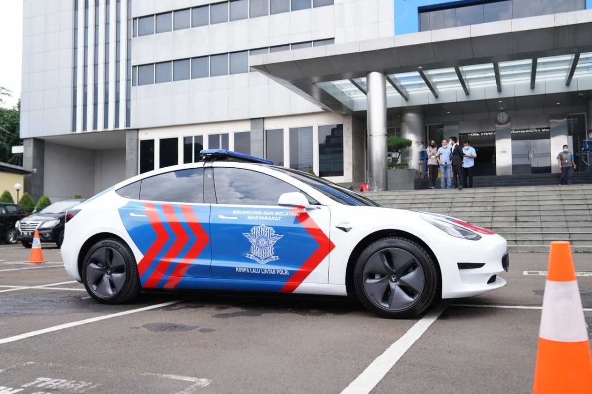 Spesifikasi Mobil Polisi Listrik Tesla Spesifikasi Mobil Polisi Listrik Tesla
