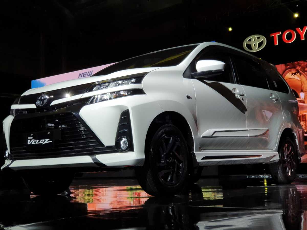 Foto: Melihat Lebih Dekat Avanza dan Veloz Facelift Foto: Melihat Lebih Dekat Avanza dan Veloz Facelift