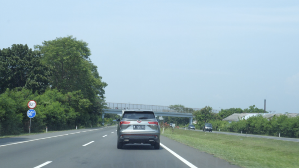 Waspada! Ngebut di Tol Sekarang Bisa Kena Tilang Waspada! Ngebut di Tol Sekarang Bisa Kena Tilang