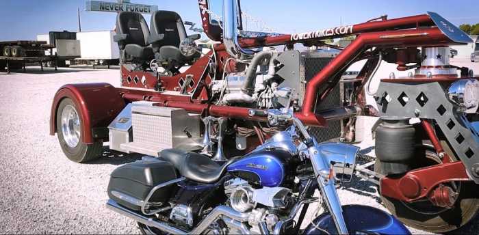 Begini Sosok Motor Terbesar, Panjang 3 Meter Beratnya 4 Ton! Begini Sosok Motor Terbesar, Panjang 3 Meter Beratnya 4 Ton!