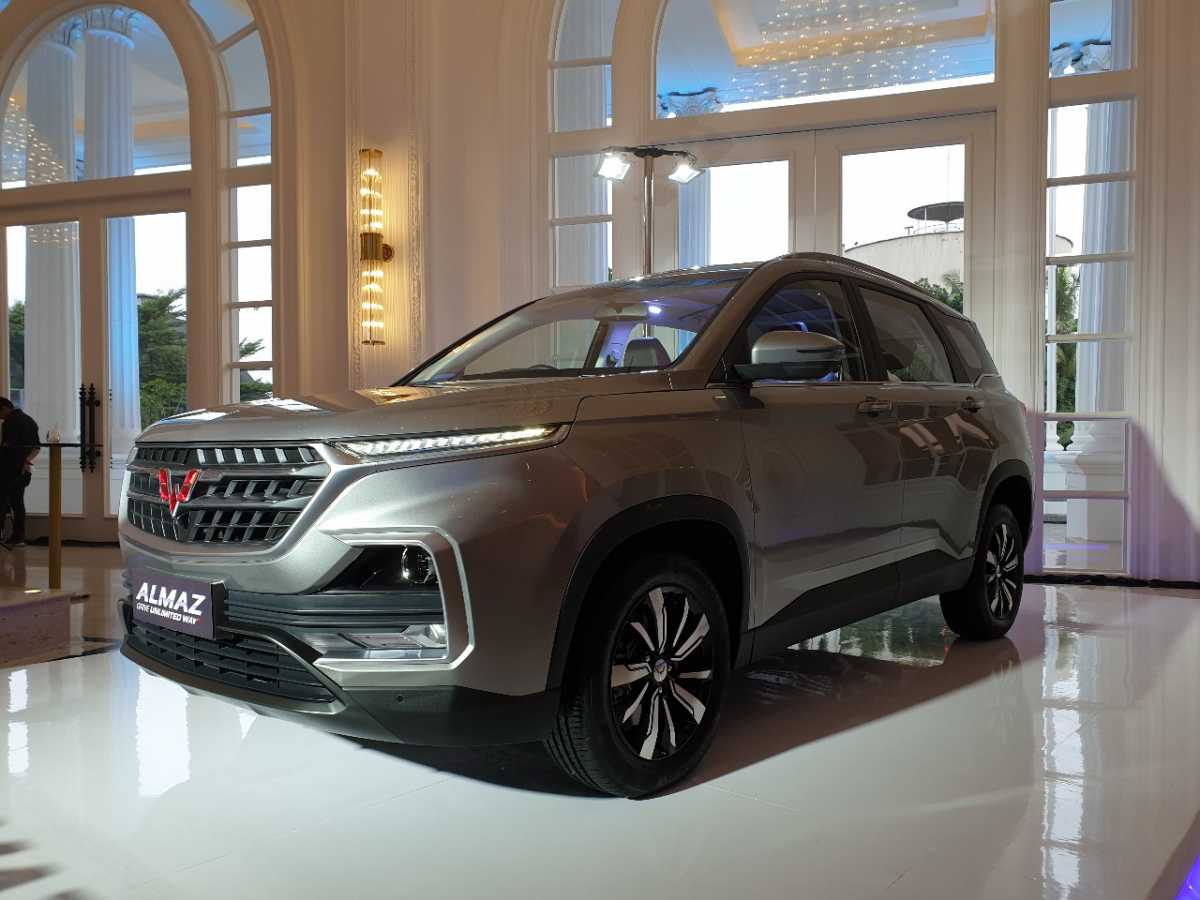 Rp 318 Jutaan untuk Sebuah Almaz, SUV yang Murah, Wuling yang Sedikit Mahal Rp 318 Jutaan untuk Sebuah Almaz, SUV yang Murah, Wuling yang Sedikit Mahal