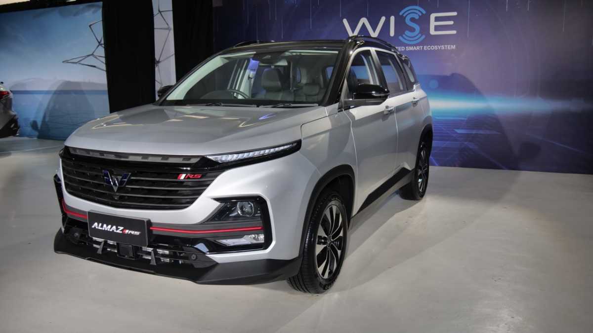 First Impression Wuling Almaz RS, Beneran Bisa Jalan Sendiri! First Impression Wuling Almaz RS, Beneran Bisa Jalan Sendiri!