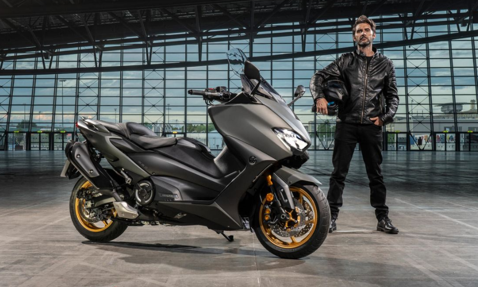 Yamaha TMax Mesin 560 cc Akan Dirilis 8 Mei Yamaha TMax Mesin 560 cc Akan Dirilis 8 Mei