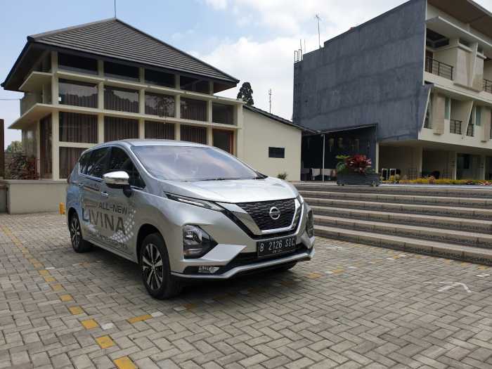Beda Nasib, Livina Diskon Puluhan Juta, Xpander Pede Tanpa Diskon Beda Nasib, Livina Diskon Puluhan Juta, Xpander Pede Tanpa Diskon