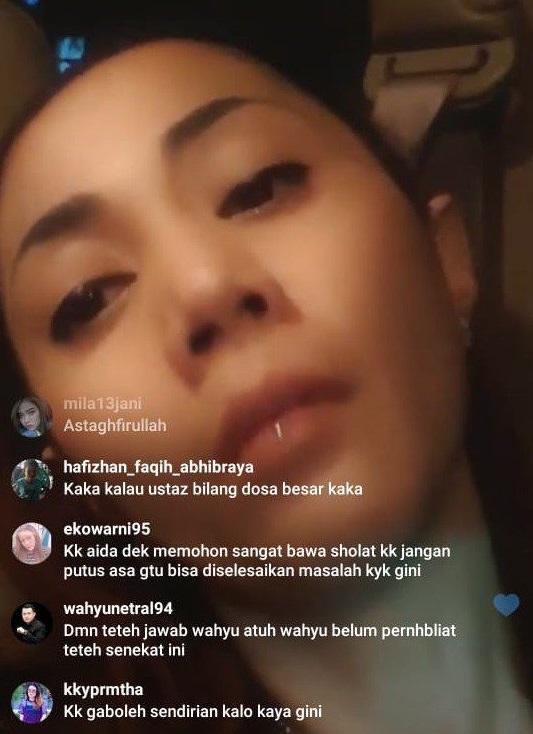 Aida Saskia Lakukan Adegan Bunuh Diri saat IG Live Ternyata Prank