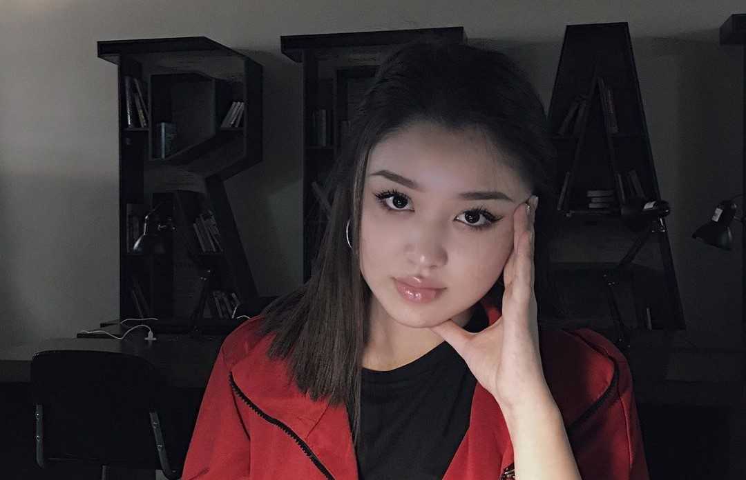Profil Dayana Asembaeva, Dicintai dan Dibenci Netizen Indonesia Profil Dayana Asembaeva, Dicintai dan Dibenci Netizen Indonesia