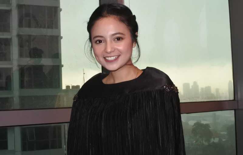 Serunya Main Film Udah Putusin Aja! Menurut Elyzia Serunya Main Film Udah Putusin Aja! Menurut Elyzia