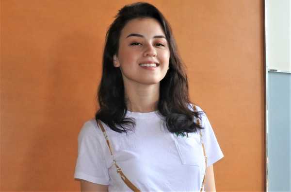 Syuting 'Mengejar Surga', Kimberly Ryder Sekalian Bulan Madu Syuting 'Mengejar Surga', Kimberly Ryder Sekalian Bulan Madu