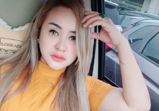 Lia Ladysta Muntah-muntah Usai Dipolisikan Syahrini Lia Ladysta Muntah-muntah Usai Dipolisikan Syahrini