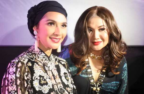 Kisah Cinta Doel, Sarah dan Zaenab Belum Tuntas di 'Si Doel The Movie 2' Kisah Cinta Doel, Sarah dan Zaenab Belum Tuntas di 'Si Doel The Movie 2'