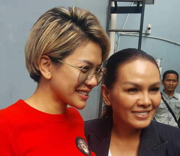Instagram Nikita Mirzani Raup Rp2 M Kalau Ada Keributan Instagram Nikita Mirzani Raup Rp2 M Kalau Ada Keributan