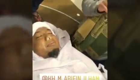 Beredar Wajah Almarhum Ustaz Arifin Ilham Terlihat Senyum Beredar Wajah Almarhum Ustaz Arifin Ilham Terlihat Senyum