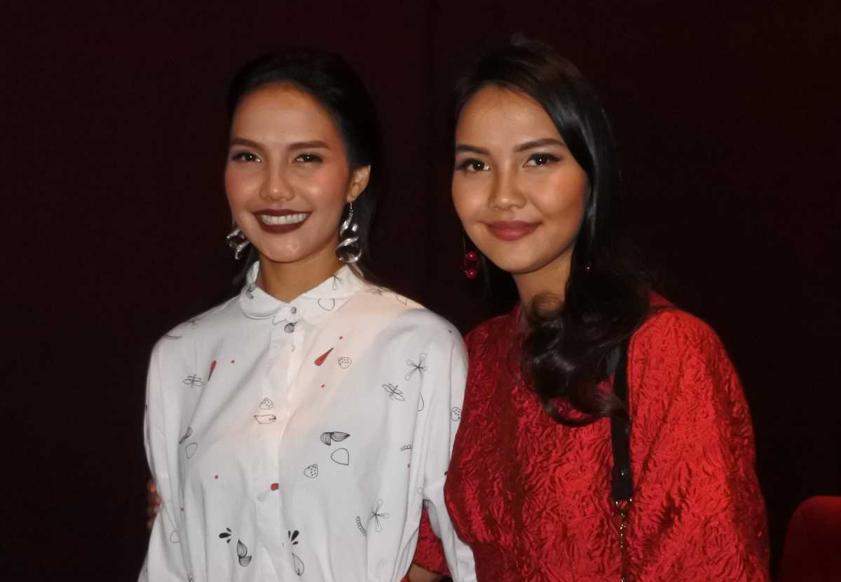 Orang Ingung Si Kembar Valerie dan Veronica yang Bikin Bingung Orang Orang Ingung Si Kembar Valerie dan Veronica yang Bikin Bingung Orang