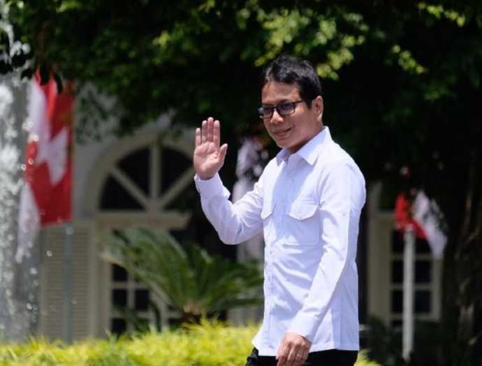Wishnutama Menghadap Jokowi, Dapat Tawaran Menteri Nih? Wishnutama Menghadap Jokowi, Dapat Tawaran Menteri Nih?