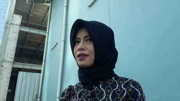 Zul Zivilia Dipenjara, Istri Dagang Kue Demi Menyambung Hidup Zul Zivilia Dipenjara, Istri Dagang Kue Demi Menyambung Hidup