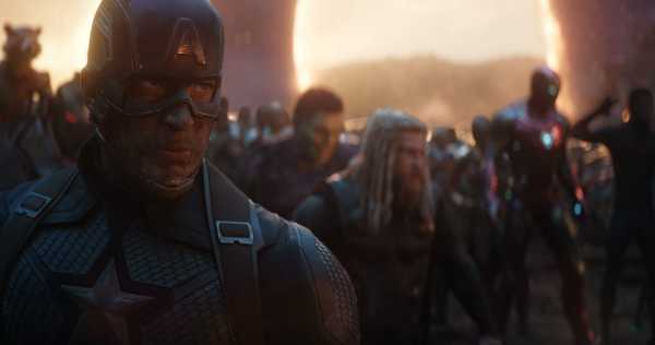 <i>Deleted Scene</i> \'Avengers: Endgame\' ini Bikin Dada Nyesek! <i>Deleted Scene</i> \'Avengers: Endgame\' ini Bikin Dada Nyesek!