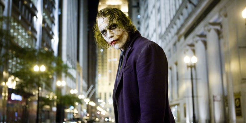 Mengenang 1 Dekade Kematian Heath Ledger Si Joker